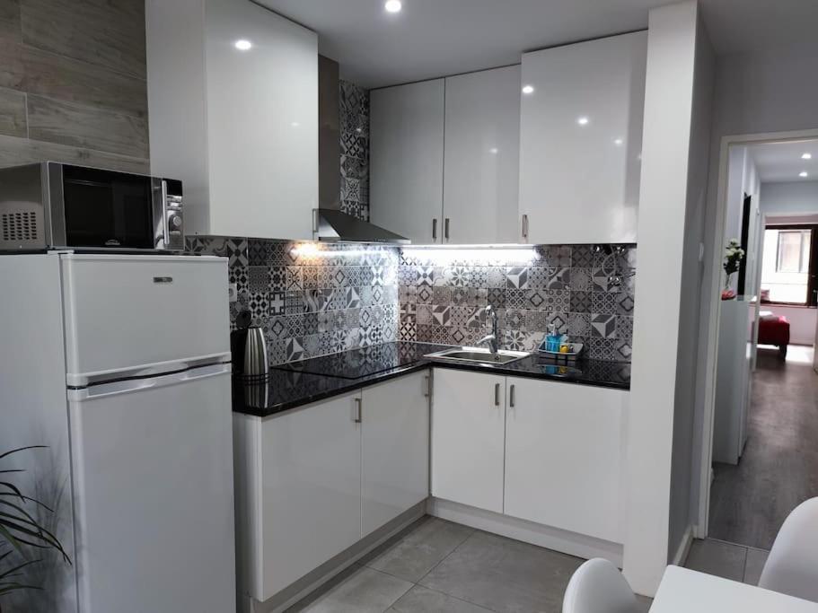 Torre Dos Clerigos Apartment ポルト エクステリア 写真