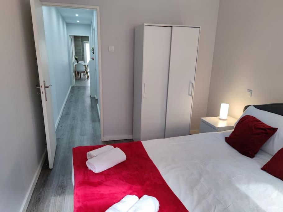Torre Dos Clerigos Apartment ポルト エクステリア 写真